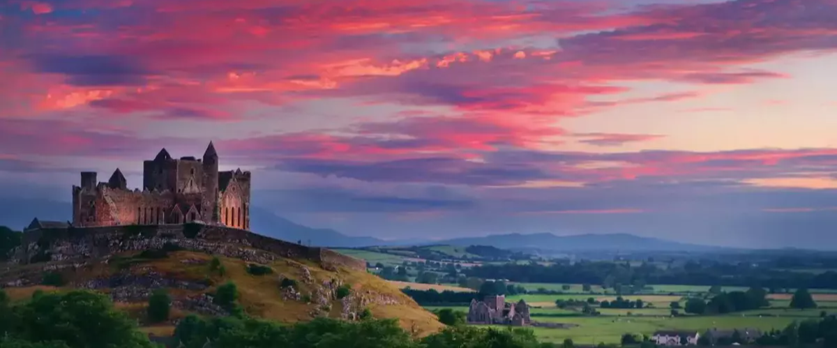 Scotland & Ireland 8-Day Escape w/Air & Rental Car