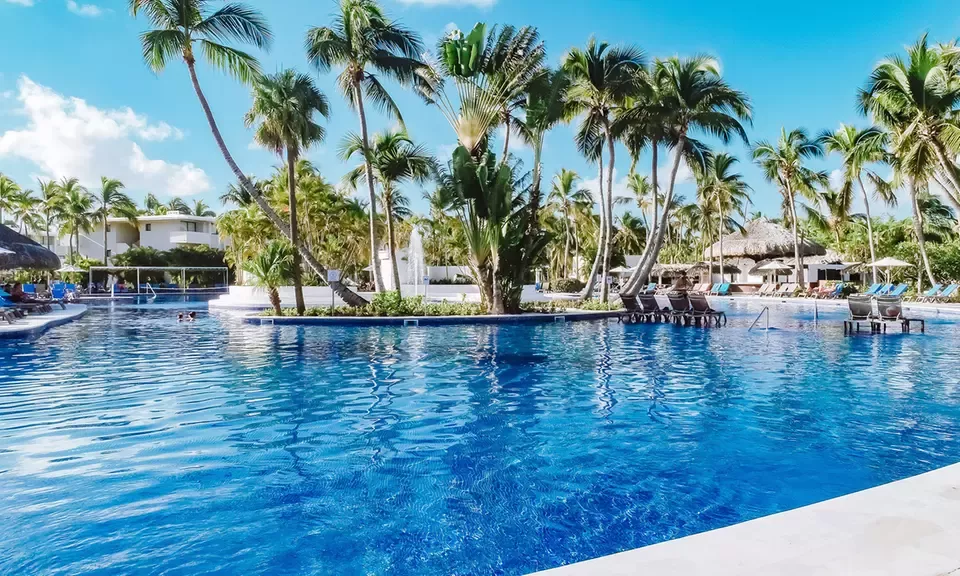 Punta Cana: 4-Night Stay at Catalonia Bávaro Beach, Golf & Casino Resort w/Air