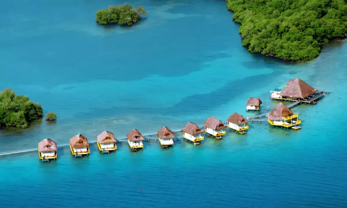 Costa Rica & Panama 6-Night Trip w/Overwater Bungalow Stay