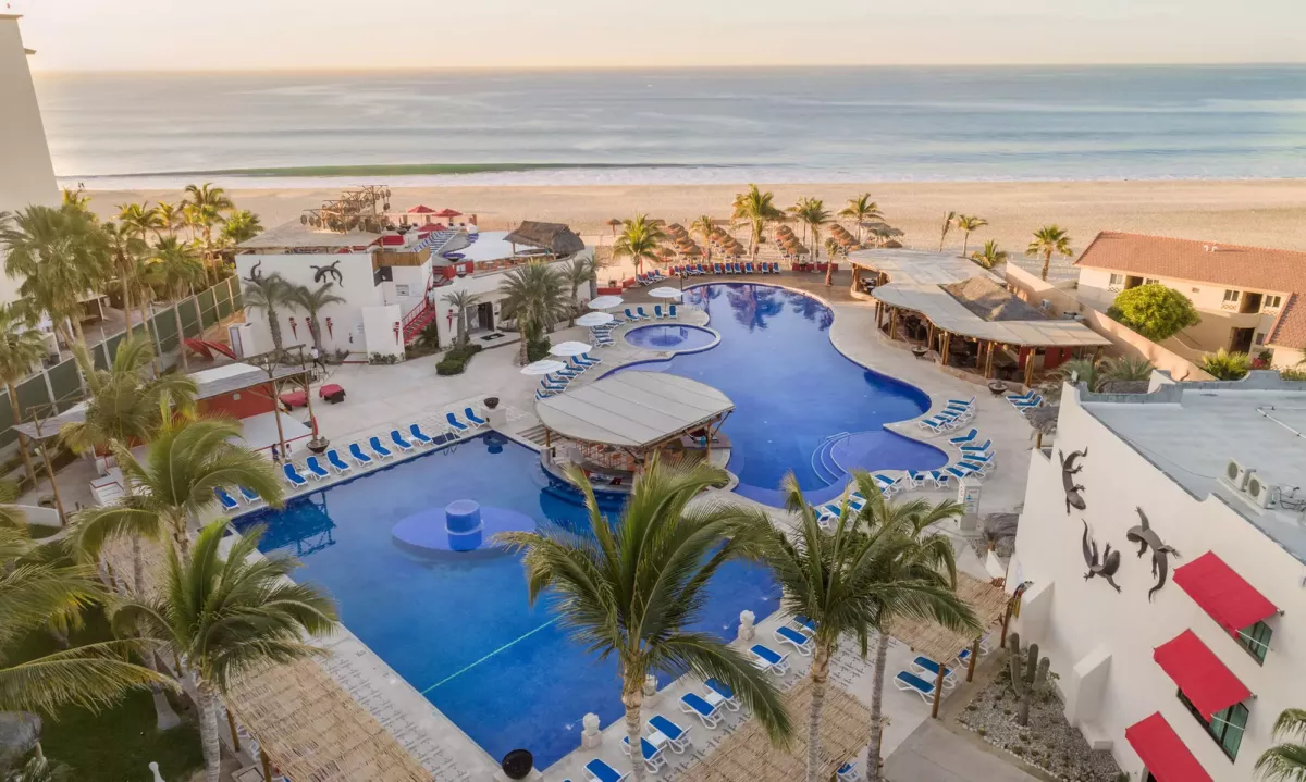Los Cabos: 3-Night All-Inclusive Beach Resort w/Air