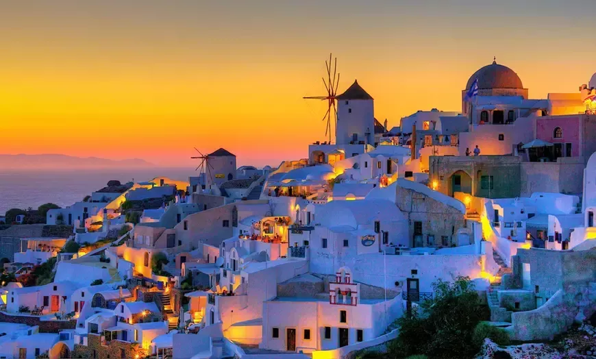 Athens to Santorini Escape: 6-Night Greece Getaway w/Air & Hotel