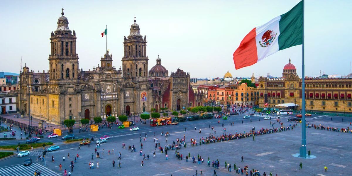 Mexico City 5-Day Trip w/Air & Hotel