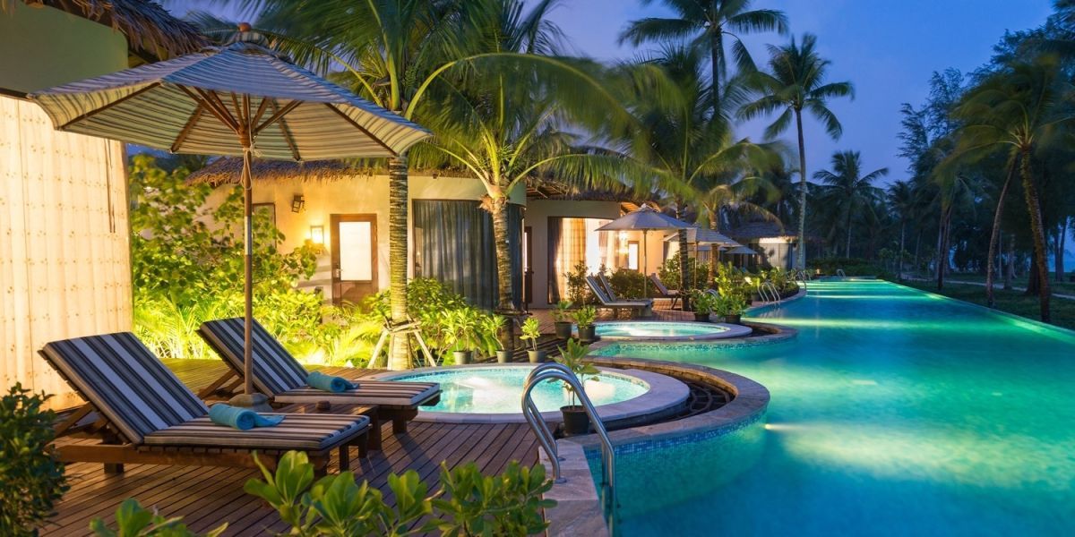 Relax in Thailand: Weeklong Luxe 5-Star Beachfront Villa Retreat for 2