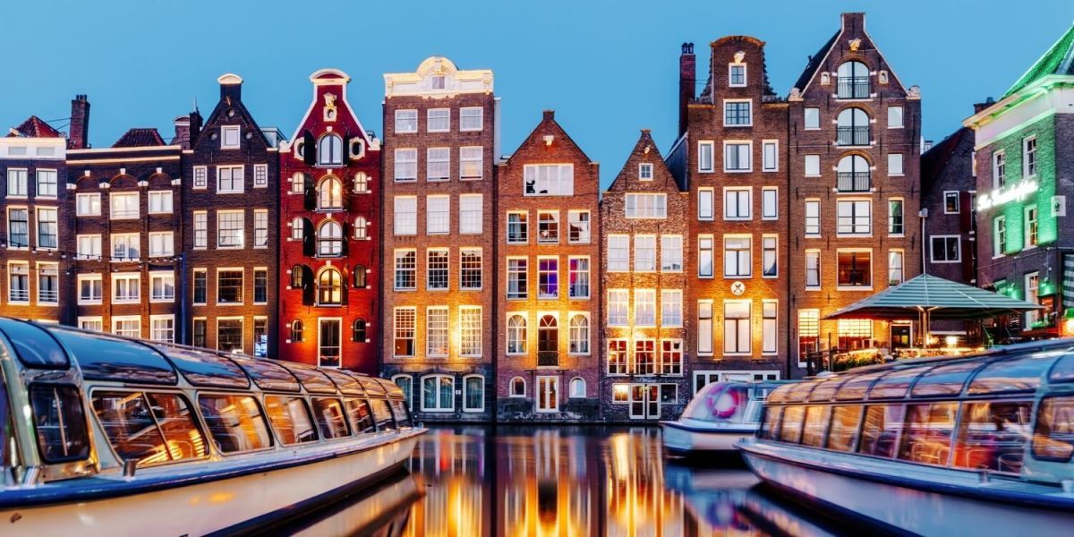 Amsterdam 4-Night Escape w/Flights & Stay
