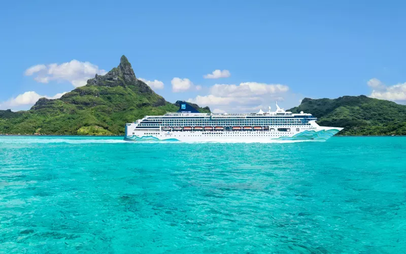 South Pacific 14-Day Norwegian Cruise: Papeete to Honolulu