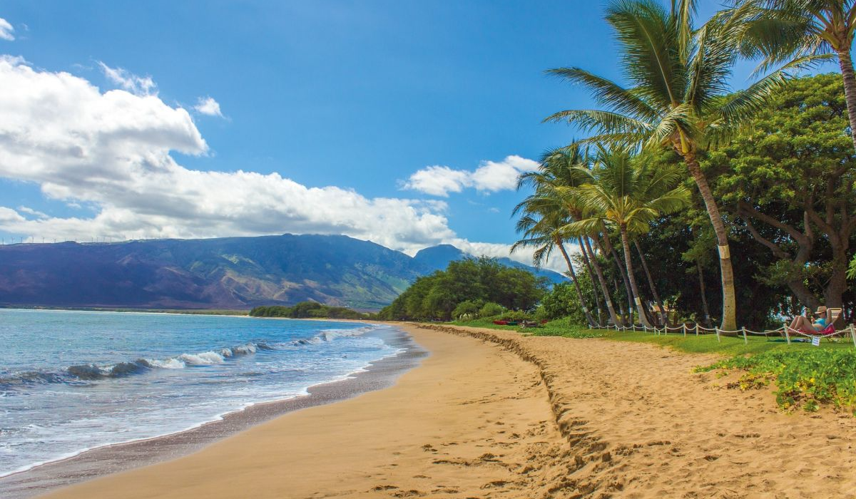 Hawaii 4-Day Maui Beachfront Getaway w/Air